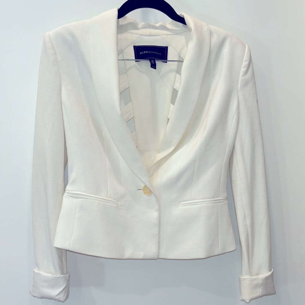 Chic white blazer